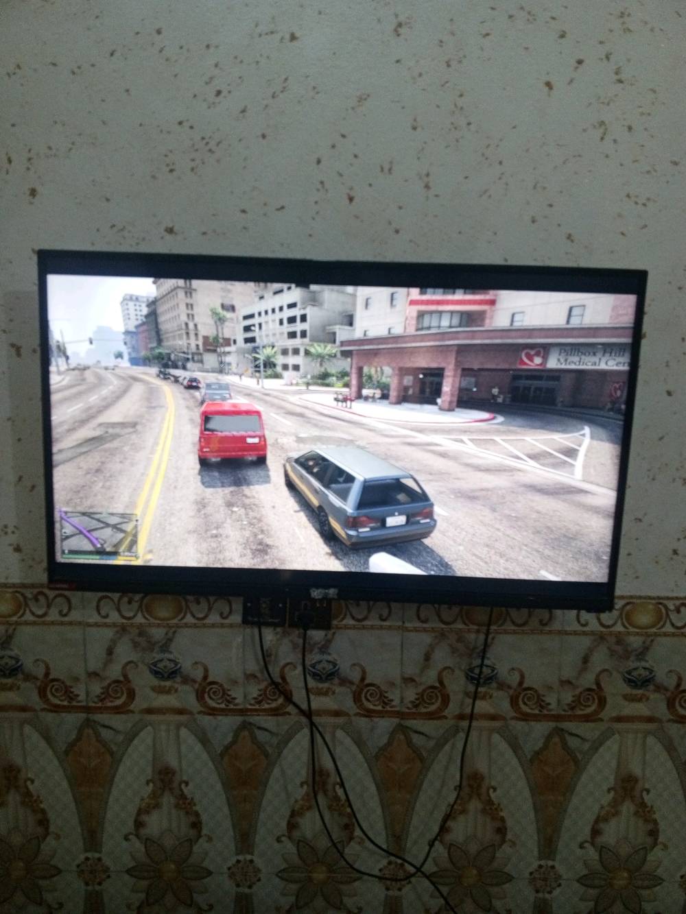 جهاز اكس بوكس 360 فات 
سعر 125,000 دينار يحتوي على هارد بي
 130 لعبه