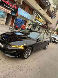 للبيع K5 EX2024 سياره وارد امريكي حادث جاملغ جهة اليمنه مبدل بلادي نفس...