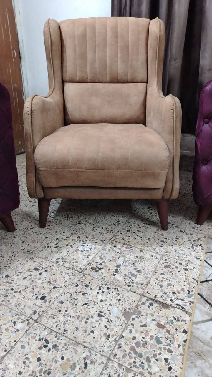 تخم تركي 10 مقاعد اخو جديد اي ضرر مابي نضافه فوول ثكيل تكمه سعر 275 بي مجال مكان البياع *********** يوجد واتساب
