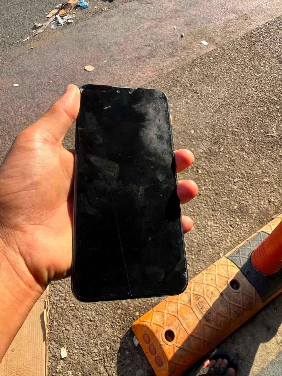 سلام عليكم هواوي y9ذكره64رام4 انسي الشحن 2019 عيبه المس شويه مفطور ودكمه تعلي صوت عاطله السعر55/45قفل بدون معامله مكاني كركوك حي العسكري شراي رقمي ***********
