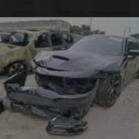 چارجر ١٨ ار تي للبيع حادثهه مثل ما موضح بصوره اررع قطع والبنيد محدث بد...