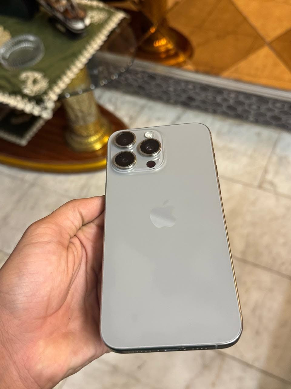 ايفون 15 برو ماكس 🔥
دبل سيمكارت يعني خطين ✅
ذاكرة 256 ✅
بطارية 88 ✅
لون تيتانيوم ✅
نضافه 100% ✅
مكفول من العطل ✅
فيس ايدي شغال ✅
مكان بغداد البلديات سعر 775بي مجال للشراي امبدل شاشه ***********١
