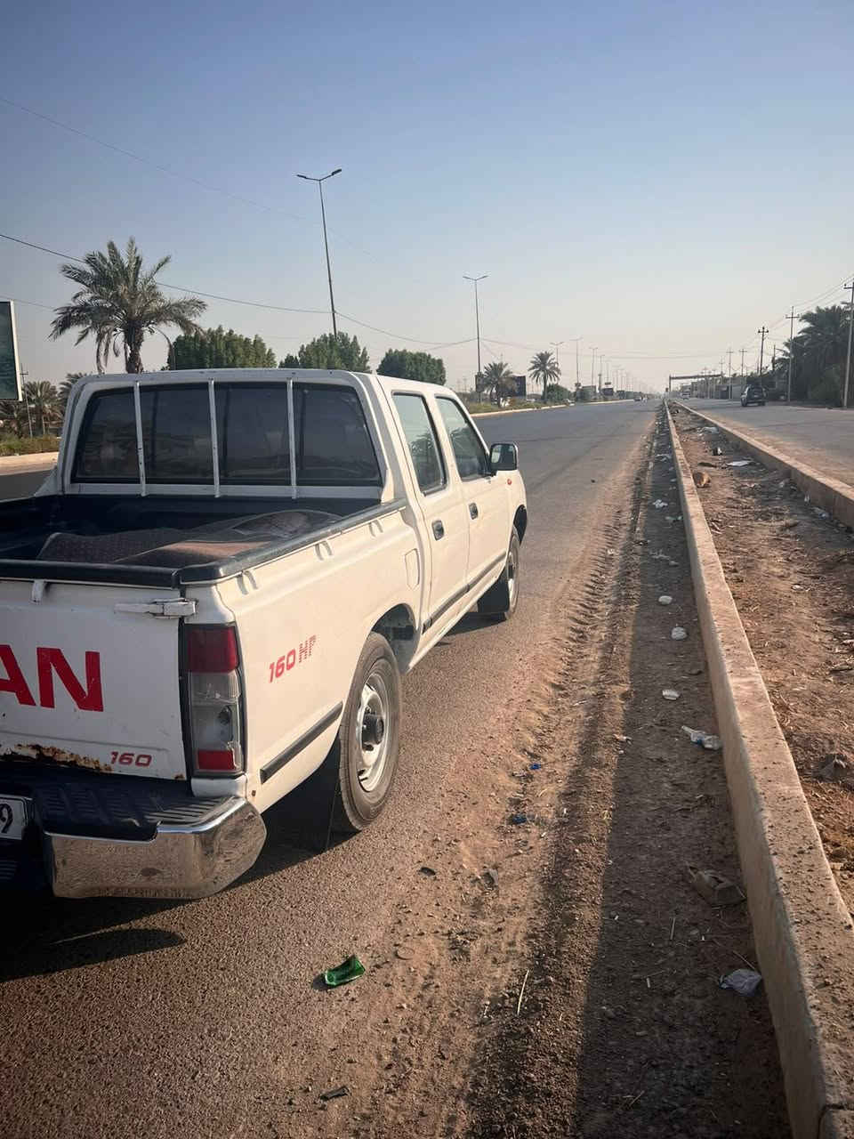 بيكب نيسان دبل قمارة 
بيه جاملغات ٢ امبدلات وصبغ البنيد 
سعر ....٨٥ 
رقم السيارة نجف نكليزي 
موديل ٢٠١٠ 
اي ستفسار  ***********
