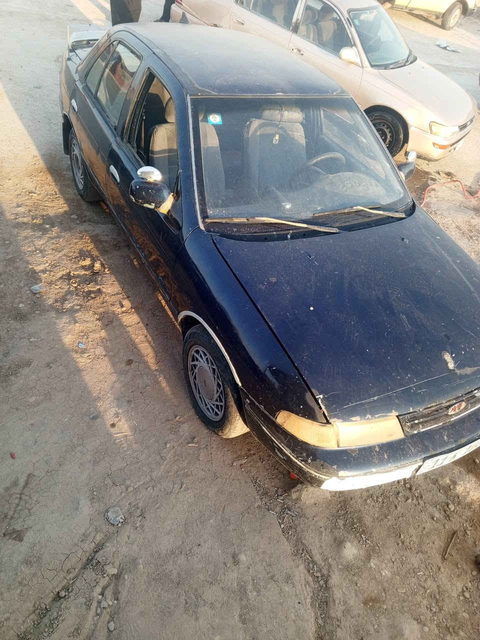 لبيع كيه سيفيه مديل 1992محرك مسكر جديد وكير جديد
 رقم بغداد دولي تحويل مباشر سعرهه 20 $
 مكان سياره ذي قار قضاء الفجر 
 الاستفسار ***********

