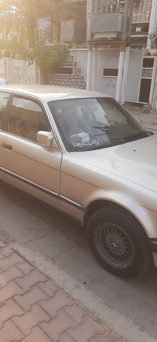 بي ام 730 • ٩١ • الحسينية
