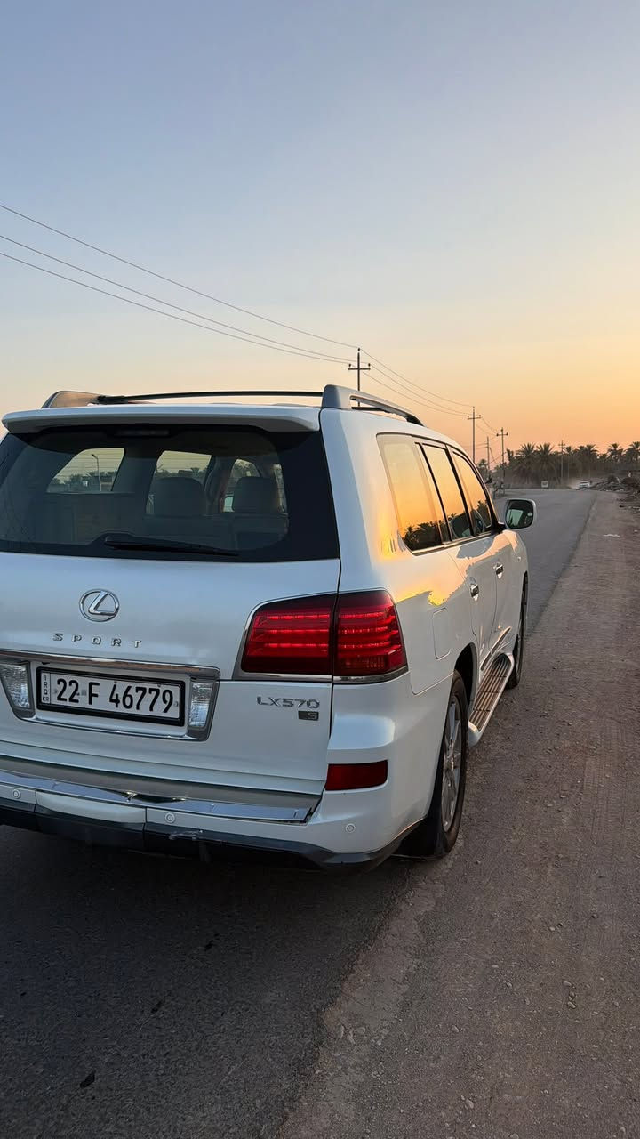 🔥 لكزس LX570 S SPORT+بريم اصل  2011 وسعر مناسب
✨ سيارة نظيفة ومميزة – جاهزة للاستخدام

📍 رقم اربيل تحويل مباشر سنويه2031 مكان السيارة: بابل

المواصفات:

✅ بصمة تشغيل

✅ سلايد روف

✅ جكات هيدروليك

✅ مقاعد كهربائية

✅ تبريد وتدفئة للمقاعد الأمامية

✅ مقاعد خلفية كهربائية مع تبريد

✅ ستيرن كهربائي

✅ شاشات خلفية

✅ AUTO START / STOP

✅ تحكم بالمناخ أربع مناطق (جهتين أمامي + جهتين خلفي)

✅ نظام دفع رباعي (4WD)

✅ إشارات بالمرايا

✅ مرايا كهربائية مع شفط

✅ نظام النقطة العمياء (Blind Spot)

✅ لايت عدسة زينون (العالي والواطي)

✅ إنارة LED أمامية وخلفية
298$ وبيهة مجال للطيبين

📞 للاستفسار والاتصال:***********
