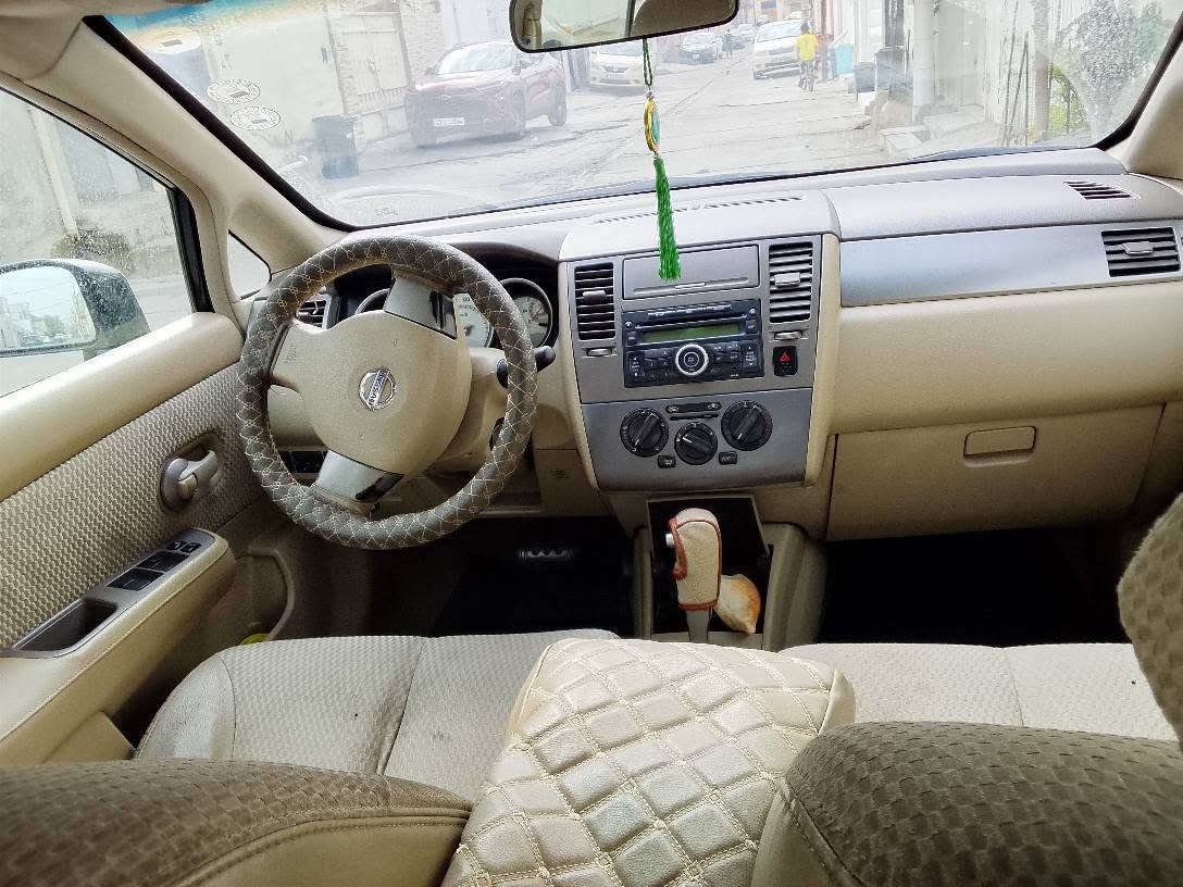 نيسان تيدا • ٢٠٠٩ • تحويل