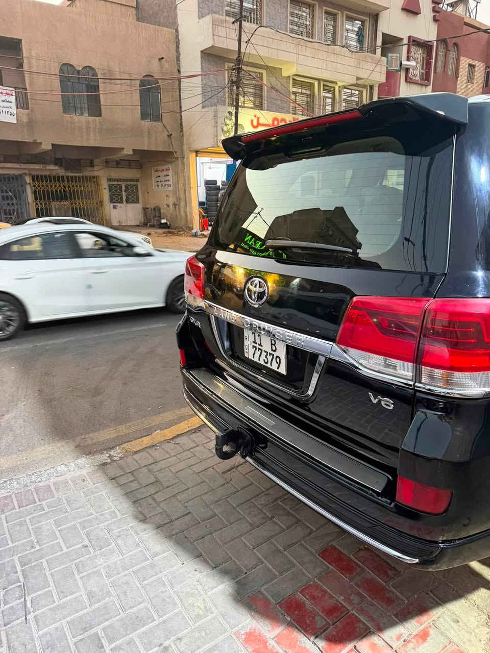 لانكروز ٢٠١٠
محدث ٢٠٢١
خارج وداخل رقم بغداد بااسمي تحويل ثاني يوم
السياره مكفوله من الضربه 
والكلبه وبيها صبغ حزام 
السعر ٢٥٠ ورقه بيع مستعجل العنوان بغداد 
***********
