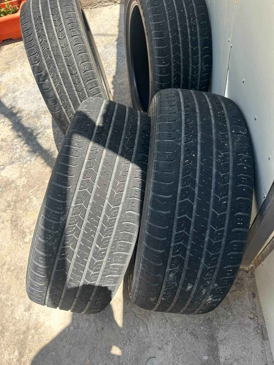تايرات • حجم ٢٠