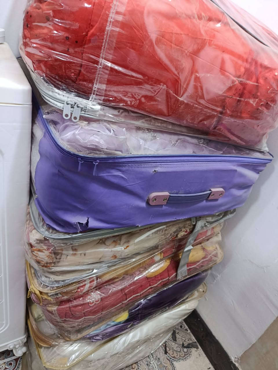 غراض منزلية مستعملة للبيع اسعار مناسبة
بلازما شارك حجم 43
بنكة سقفية 
مهد طفل 
كاروك طفل
جزامة احذية 
مشر ملابس 
صوبة نفطية 
صوبة كهربائية
ديباجات 
دواشك سفنج 2
مخاد 4
بطانية 2
لحف 2
الشراي يدخل خاص 
الرقم ***********

