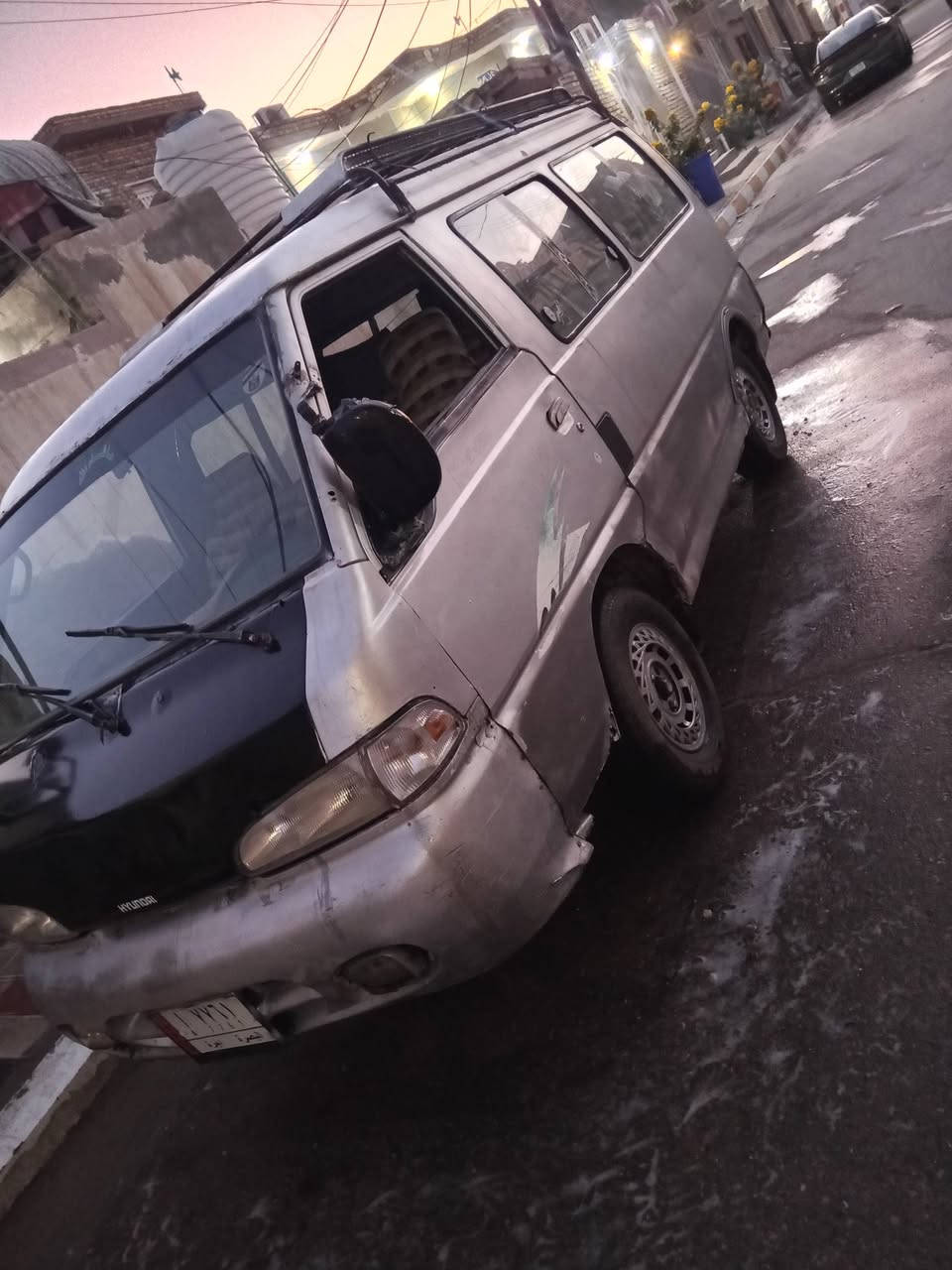 السلام عليكم كيه هونده مديل 94محرك ونجي بيه ضعف حداديه جديده طخم تاير جديد بلاديه السياره بدون لا صبغ ولا نعجون بيه خاسات بسيط شواصي مكفوله سنويه ل28صاحبه موجود لمراوس بتكسي مكاني ذي قار سوق الشيوخ ***********
