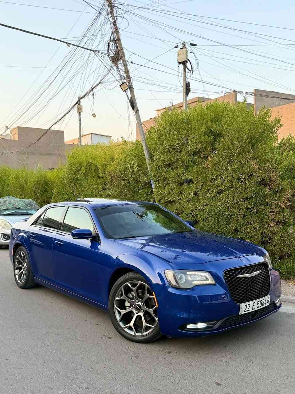 2018 s كندية
سنوية وهزه جديدة
داخله كلين 
وهنا بالعراق صاير بيها طخه جاملغ خلفي وباب
بدون ايرباك او شواصي نفس القطع مصبوغه
فول السيارة ام الرادار الامامي
كاملة ان شاءالله 
محرك كير مكفول بلادي
***********
228 وبيها مجال بسيط
مكانها بغداد الاعظمية.
