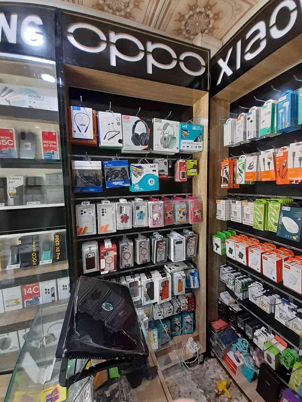 سلام عليكم اخون اشتريت ديكور كامل محل وحكمني القياس قطعه وحده فقط شغل درجه أوله ارتفاع  ٢ونص عرض ١ متر عمق ٢٠ السعر 85 الف اناره بروفايل الي محتاجه  بي خير ويدلل
مكاني بالنجف حي العسكري كبل 
***********
 سلام عليكم اخون اشتريت ديكور كامل محل وحكمني القياس قطعه وحده فقط شغل درجه أوله ارتفاع  ٢ونص عرض ١ متر عمق ٢٠ السعر 85 الف اناره بروفايل الي محتاجه  بي خير ويدلل
