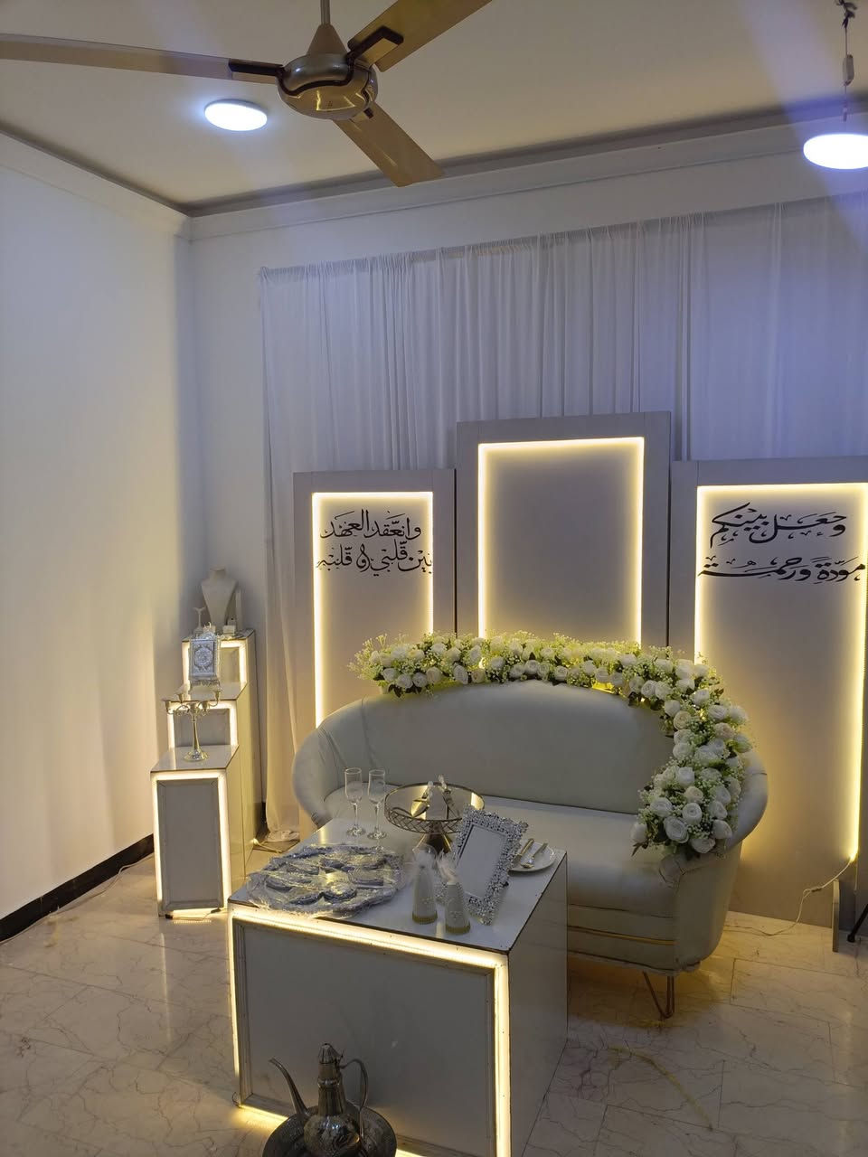 السلام عليكم شباب كوشه مستخدمه قليل للبيع تواصل واتساب السعر خاص ***********
