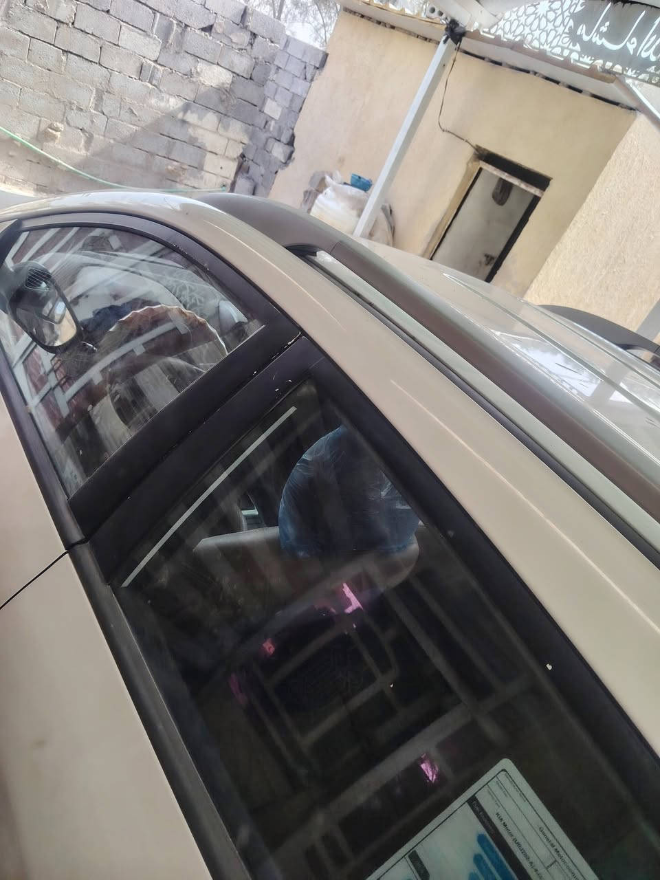 سلام عليكم من رخصت الادمن الامحترم توسان للبيع موديل 16محرك تبريد تدفه فول حداديه رقم بابل بسمي خليجي بيها تبديل اثر دحجه بصيطه بجهت السايق***********
