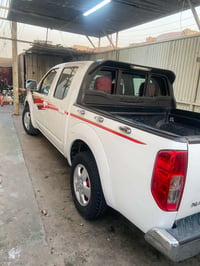 نيفاره • ٢٠١١ • ٢٣٦ الف