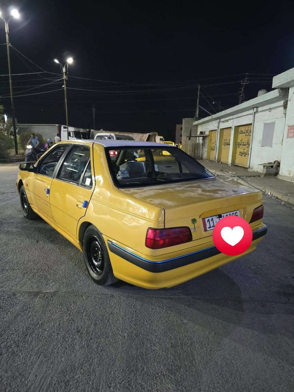 السلام عليكم بيجو بارص ٢٠١٥ للبيع السياره كامله وخير من الله محرك فرنسي السياره نظيفه وحلوه بس بيه نواقص بصيطه السعر ٤٠$. وبيه مجال بكاني بغداد
رقمي *********** متواجد واتساب اذا تحب اتصل واني خادم
