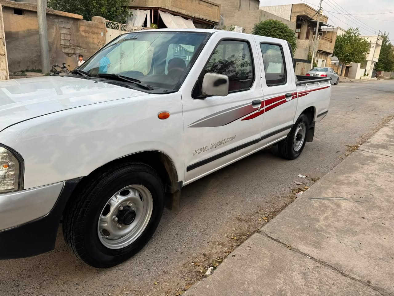 نیسان مۆدیل2008
ساخ موسو براوە نیە
حلوجە هیجی لەگەل نیە
کیشەی مەدەنی بەشەرت
گێرومەکینەو ئەکسلی بەشەرت
سارەکە زۆر جوانە نمونەیە لەجوانی 
لەگەل ریزم جوابی کۆمینت نادەمەوە کریاری یان تیل بکە یان جات
شوین قەلادزئ
نرخی ٦٥کەمیک معامەلە 
***********
***********
