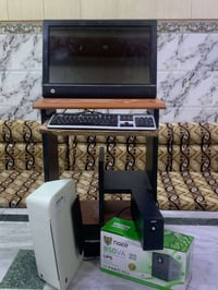 حاسبة منضدية HP • طابعة HP • شاحن تايكر