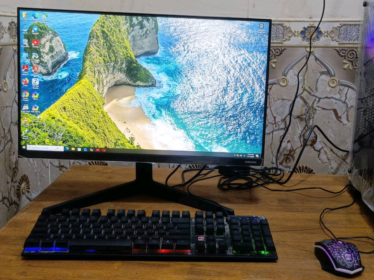 i5-10400F • رام 16GB • شاشة 24 سامسونج