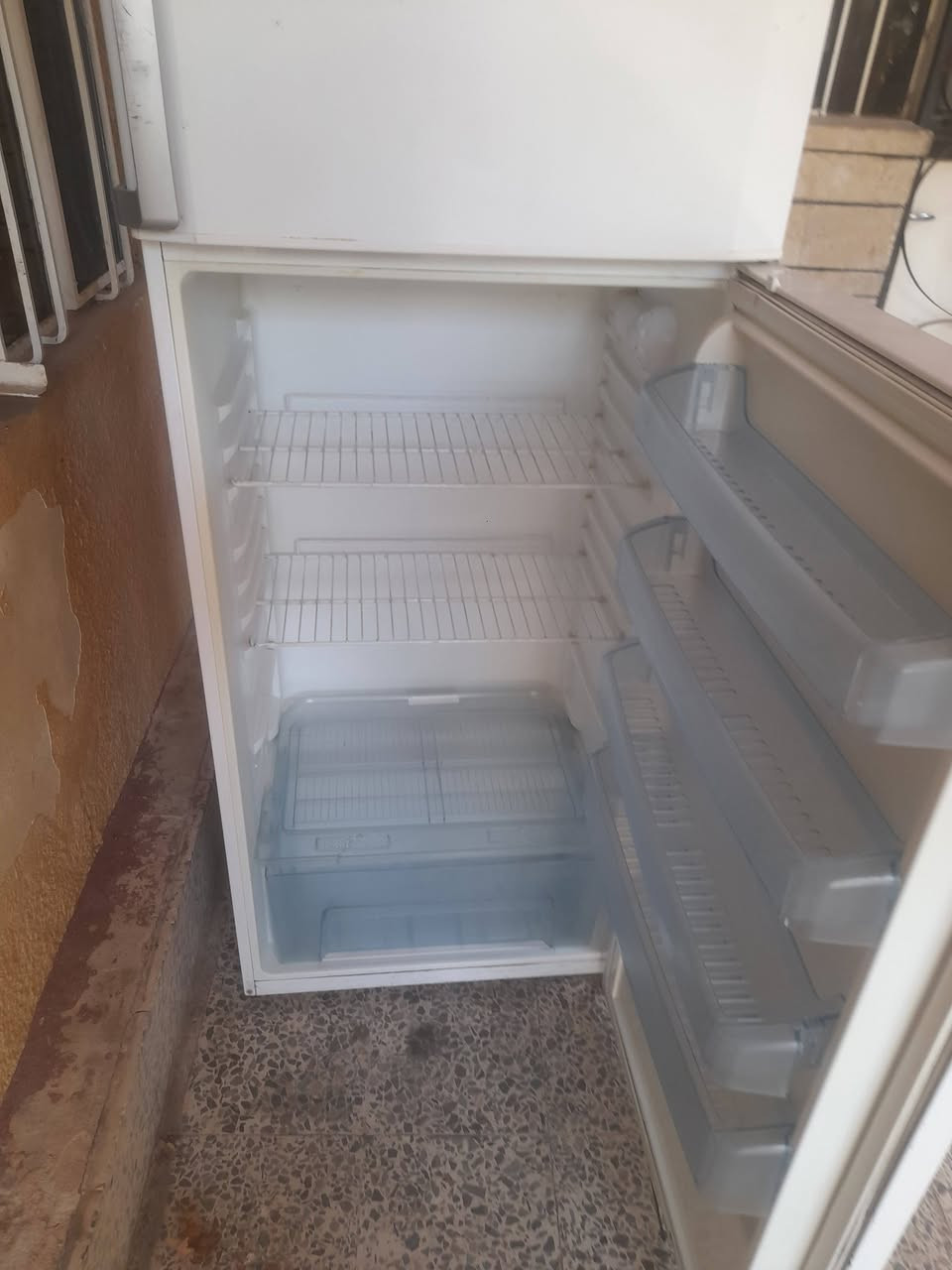 ثلاجه بيكو حجم 16
سعر 150
واتساب***********
