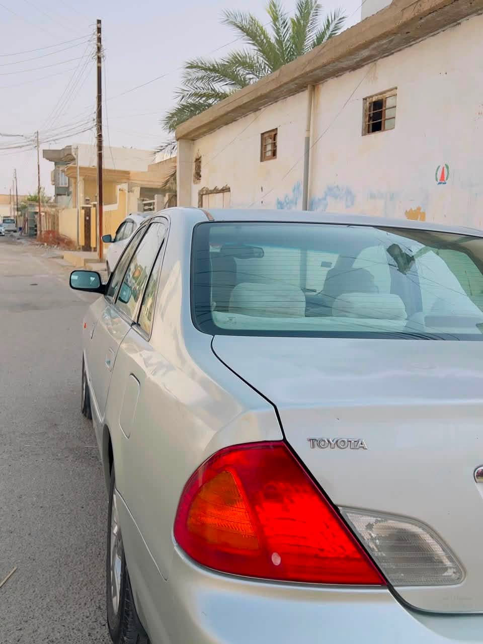 للبيع او مراوس
افالون ٢٠٠١
رقم بغداد دولي 
سلفر .. صبغ صفحة السايق بدون دواخل فقط الجاملغ الخلفي بيه معجون 
تايرات جدد 
كهربائيات كلها شغالة عدا الايرل
تبريد شغال الكمبريسر بيه صوت 
تدفئة شغالة 
التحويل مباشر 
السعر ٨٢ ورقة 
مكان السيارة مكيشيفة او سامراء
***********
