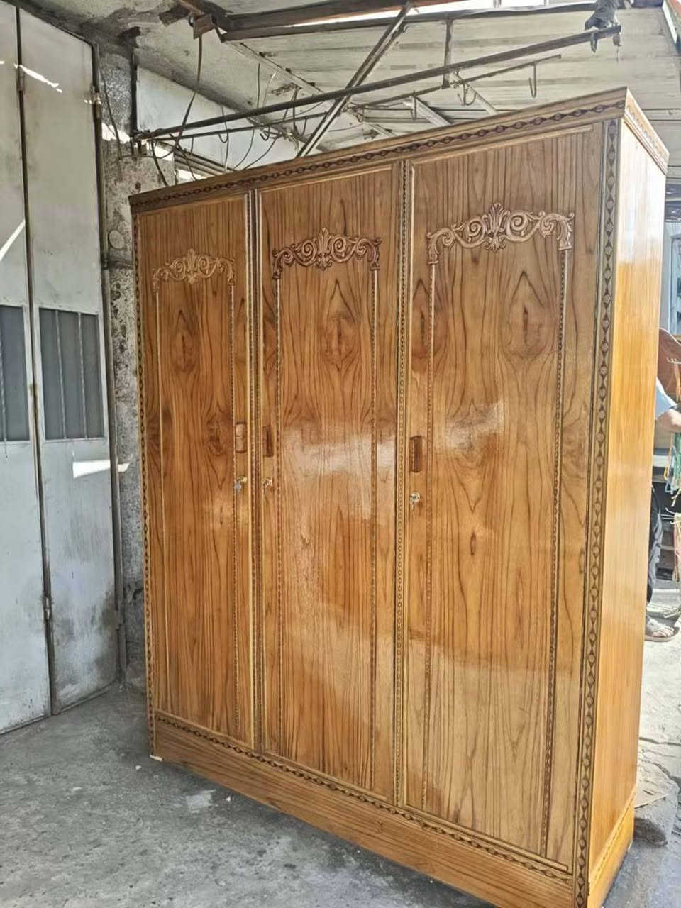 كنتور صاج ثلاث ابواب  السعر  ٢١٠  للحجز الاتصال على الرقم واتساب ***********
العنوان سوق الديوانيه الكبير سوق هرج و يوجد خدمة توصيل داخل الديوانية اقضية و نواحي
