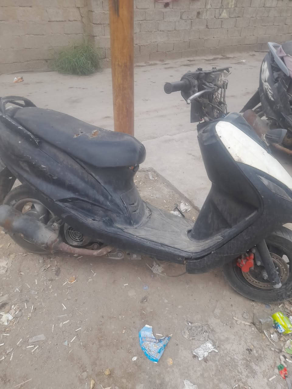 دراجة ماكس نضيفة شغالة سلف هندر محرك نضيف الاستفسار ***********
