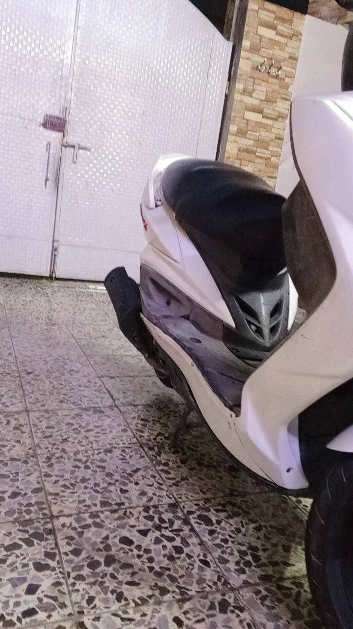 سلام عليكم سكنس فحل للبيع دراجة خير من الله شلعة ومعدل دراجة كاملة مكملة سلف وهندر خير من الله مكاني بلديات رقمي ***********
