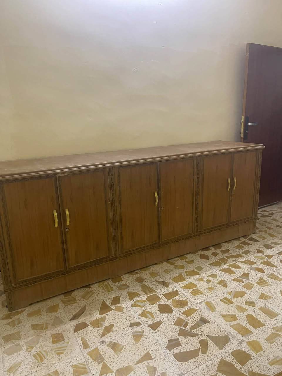 بوفيه • جديدة • باب اول ١٤