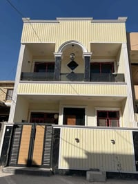 بيت للبيع مساحه100متر طابقين 3 غرف نوم. مع استقبال وحولي ومطبخ  2 وحدا...