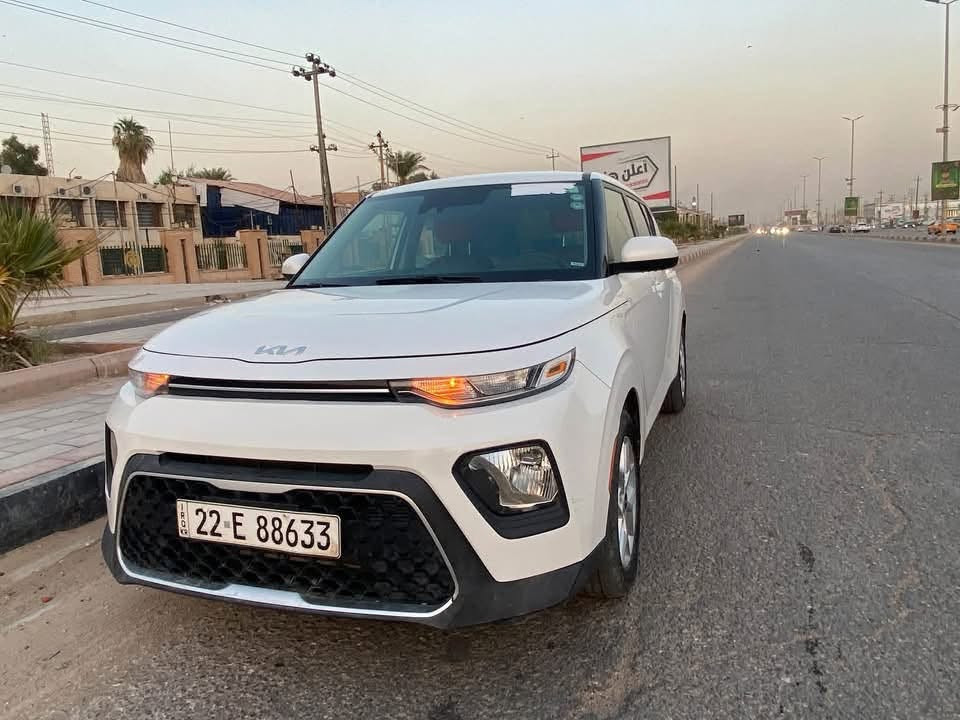 كيا صول موديل 2022
2000 دوش 

وارد امريكي 

حادثها جاملغ وباب خلفي كلش بسيط وصور السونار موجوده 

السياره تبريد ثلج 

شاشه + كاميرا

دواخلها كله جديد 

بيها قيادة ذاتية توقف ذاتي هاند بريك

المواصفات المعروفة بيها

السياره فول مواصفات ومكفوله من كلشي عدا الحادث اللي ب امريكا مالتها

مابيها اي نقص وكلش نظيفة

للتواصل والاستفسار 

***********
