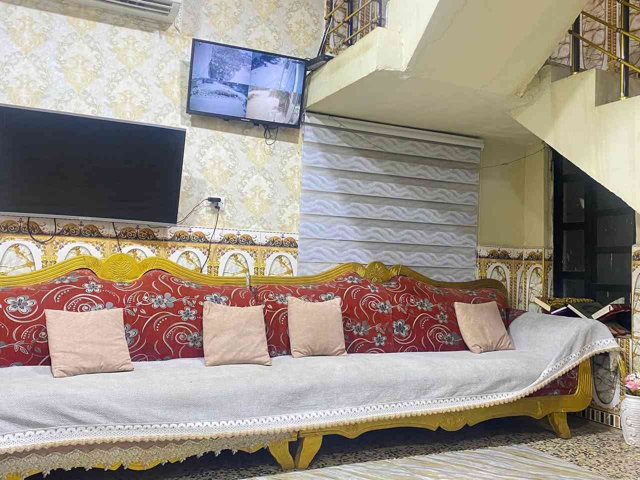 قنفات للبيع سعرهن ثنينهن 750 عنواني البصرة وبيهن مجال رقمي للتواصل ***********
