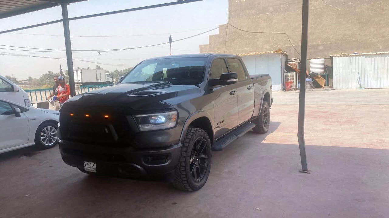 ارمي 1/1 فول موصفات
موديل 2022

رقم بغداد بسمي  

المحركV8. 5.7L

دفع رباعي 

سياره جكات بلادي  

تشغيل عند بعد

مقاعد تدفئه وتبريد 

باب صندوق كهربائي 

مقاعد جلد شاحن مًوبايل لاسلكي 

سياره فتحه بانورما 

هاند بريك كهربائي 

سياره ماشيه 70ميل

رقم تليفون ***********

مكان سياره بغداد الزعفرانية 

صوره حادث مرفق بل منشور
رقم بغداد
