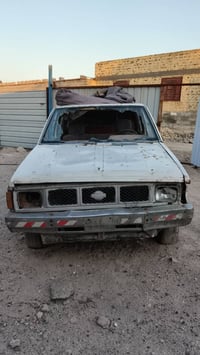 بيكم نيسان للبيع ادوات مكينتة بل بدي رقم صاحب السيارة 07742183682