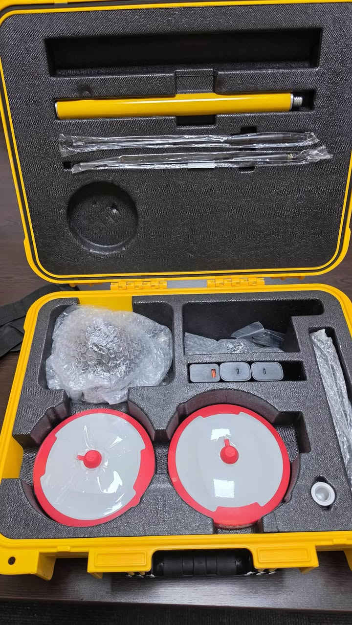 🚨 متوفر للبيع – GPS Alpha Geo Ultra 🚨

✨ جديد بالكامل – غير مستخدم ✨

إذا تبحث عن جهاز GNSS يجمع بين الدقة، السرعة، والثبات في جميع الأعمال المساحية، فإن Alpha Geo Ultra هو الخيار المناسب.

✅ جديد 100%
✅ كامل مع جميع الملحقات
✅ جاهز للعمل مباشرة
✅ كفالة وضمان

📍 الموقع: البصرة

📞 ***********
📞 ***********

Geo Tech للمساحة
بيع وتأجير الأجهزة المساحية وتنفيذ كافة الأعمال المساحية.

