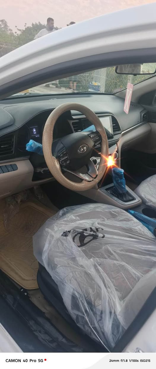 السلام وعليكم 
الانتره خليجي 2020
رقم بغداد بسمي تحويل ثاني يوم 
سياره كفاله من صبغ وتبديل بي بارد بسيط 
كير محرك حداديه شرط كفاله 
سعر ١٥٧ وبيه مجال 
للاستفسار *********** صاحب سياره مكلف بنشر
مكان سياره ناصريه مركز ناصرية, ذي قار

نص مكتوب في الصور:
- CAMON 40 Pro 5G 24mm f/1.8 1/100s ISO215
- CAMON 40 Pro 5G 24mm f/1.8 1/50s ISO290