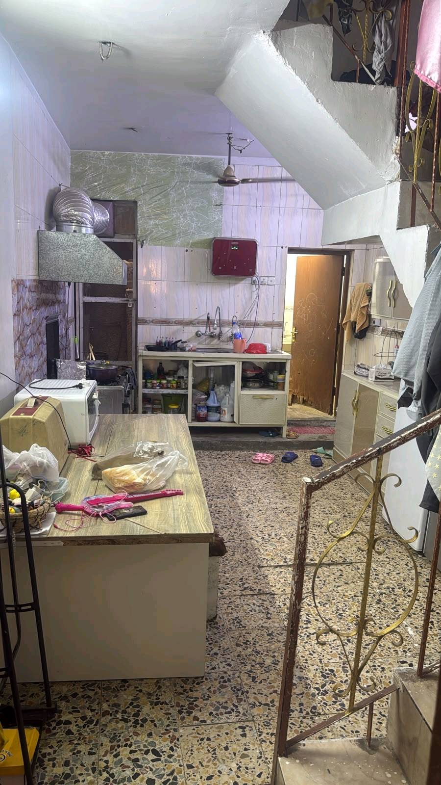 بيت مساحة 56 شارع فلسطين شارع المضمد ابو حيدر قريب نادي الشباب واجهة ٤ نزال ١٤ اي استفسار ***********