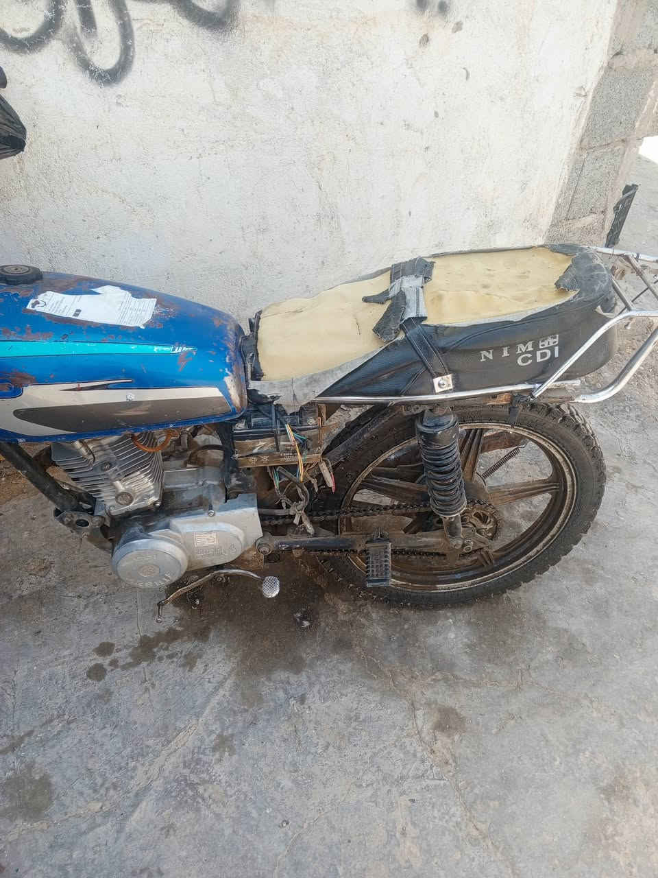 سلام عليكم دراجه بارت للبيع سعر 200 وبيه مجال مكان شطره باقي تفاصيل ***********
