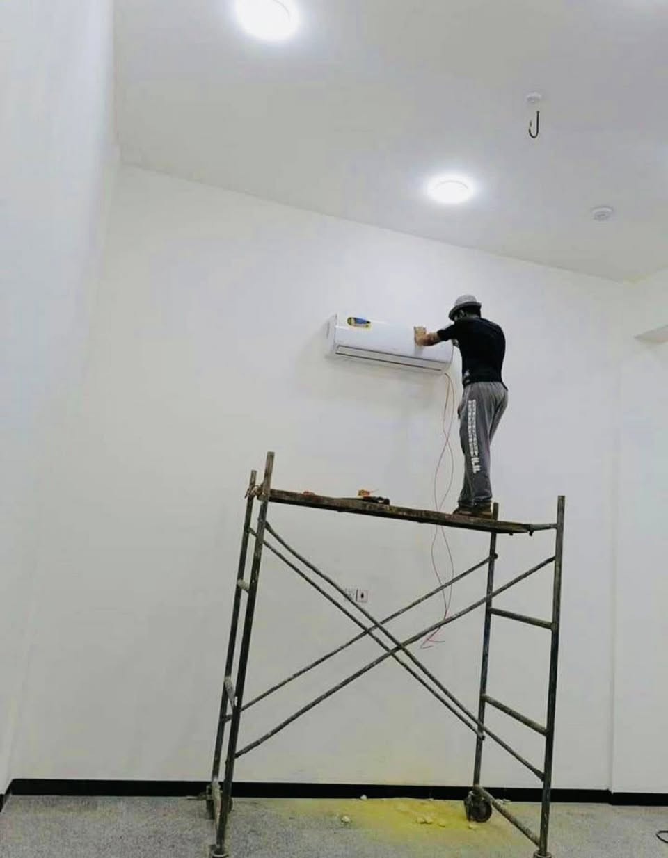 تنصيب نقل وغسل وصيانه كافة اجهزه التبريد ضمان في لعمل وباسعار مناسبة صيانه  كافه اعطال اجهزه التبريد أعطال كهربائيه وميكانيكيه صيانه ليك شحن غاز ٤١٠ وغاز ٢٢  اي استفسار مراسله الصفحه او الاتصال على الرقم *********** يتوفر واتساب
