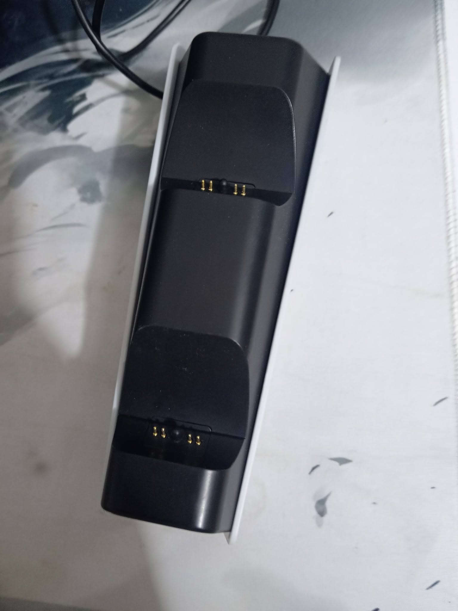 السلام عليكم 4  قطع مستخدم للبيع
1:  كيبورد hyper x alloy Eilet
 شغال 100% فقط  

الكيبورد كله شغال ويتعرف عل برامج السوفتوير يجي دبل منفذ واير سعره 25 الف متوفر توصيل

2: سبيكر بلوتوث ويارلس شحن صوته فول استخدام يوم سعره 15 الف

3: هارد HHD 512 GB ب20الف

4: شاحن يدات ps5 غير مستخدم  17 الف

توصيل متوفر لجميع المحافظات واتساب ***********
