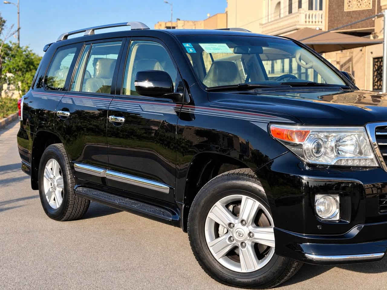 لاندكروز  2012 مكفوله
رقم بغداد السعر 285 الاتصال 

على الرقم ‭***********‬
