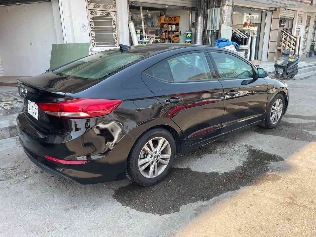 للبيع فقط 
النترا ٢٠١٨ أمريكي محرك 2000دوش بلادي ممفتوح نص فول سيارة نظيفة وجاهزة مابيها اي نقص كير محرك صدر تخم تاير كله جديد 
حادثها كلش بسيط اخت الكلين دعامية خلفية وحافة الصندوك وصار بيها جاملغ امامي صبغ فقط بدون دواخل بجم كبس بلادي صور الحادث موجوده
السياره بأسم شركه تحويل مضمون 
مكان السيارة بغداد الأعظمية 
السعر 98 ورقه
اتصال 
***********
