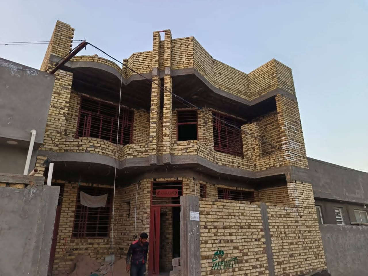 لبخ واجهات • صبغ داخل وخارج • تصميم واجهات مجاني