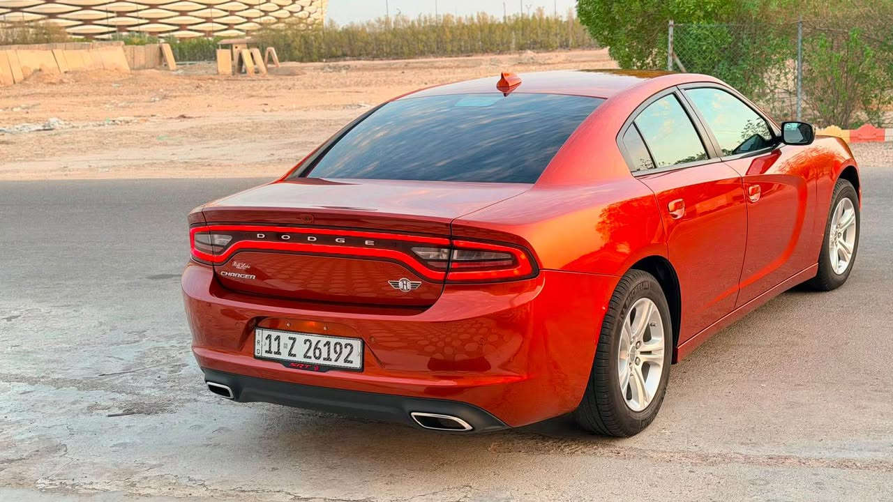 دوج جاجر SXT موديل 2023 أصل رقم بغداد تحويل ثاني يوم 
السيارة جديده حيل 
حادث بسيط صبغ خشم الچاملغ الامامي وربع البنيد 
بدون دواخل بدون ايرباك وصور الحادث موجوده 
ماشيه 30 ميل جاهزه من كلشي ، مكاني البصرة 
السعر 250 وبيها مجال ان شاء الله 
*********** البصرة, العراق
