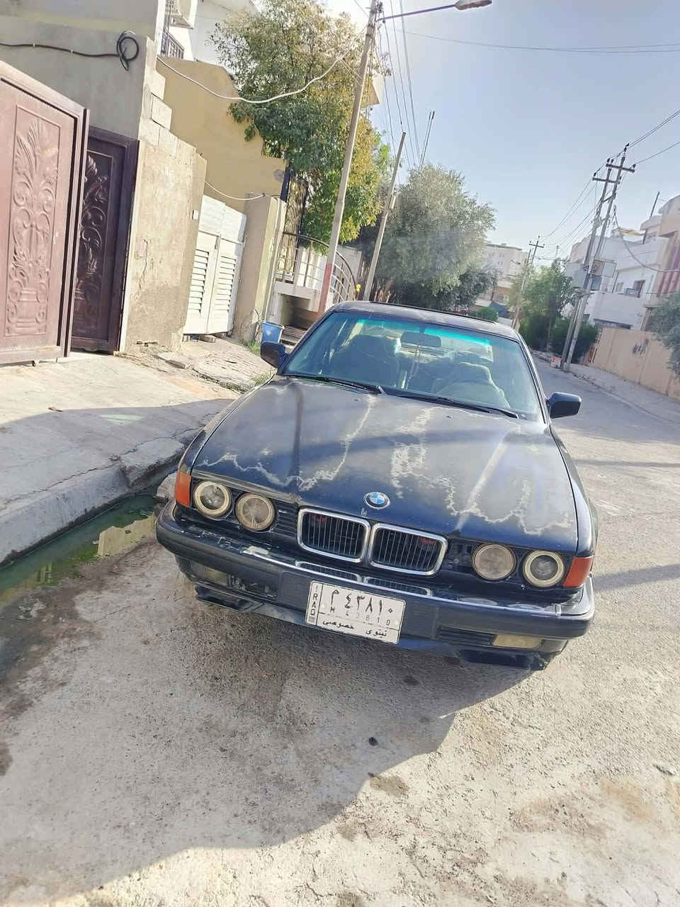 سلام عليكم للبيع بي ئم 735 كير محرك شرط
غرفتها نضيفه سياره بلاديه ماليها. ضربه قويه تخم تاير نضيف مشروع وطني 
كهربائيات شغاله سياره ستلايت شغال كشنات كهرباء سياره بيها ترتيبات بسيطه سعرها 38 مجال لشراي مو شراي لا تخابر رجائن ***********
