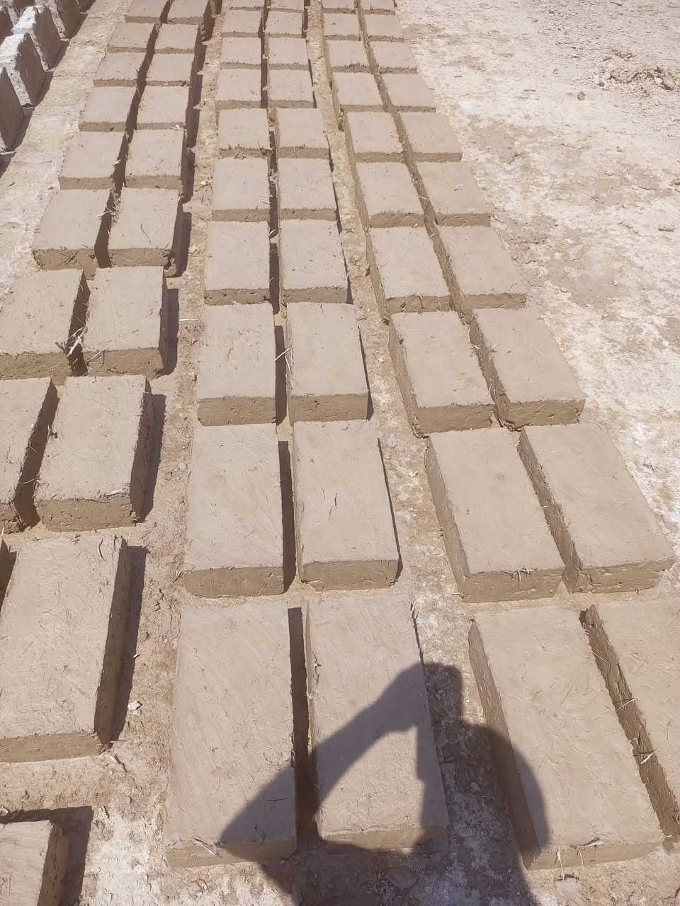 سلام عليكم مكلف بل نشر بلوك طين شغل مضبوط وقوه متوفر كميات خير م̷ـــِْن الله@ تواصل ***********
