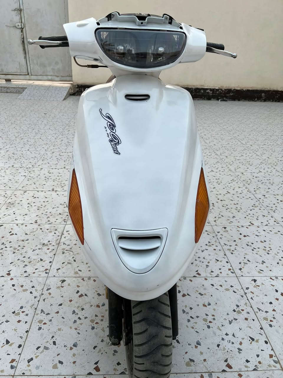 دراجة فراشه
شلعه ومعدل فول الفول دبلات امامي خلفي

تايرت نضيفات 

مكينتها لاتنقيص ولا تبخير 

نقصها باتري فقط

المكان الديوانيه قضاء السدير 

السعر 230

***********
