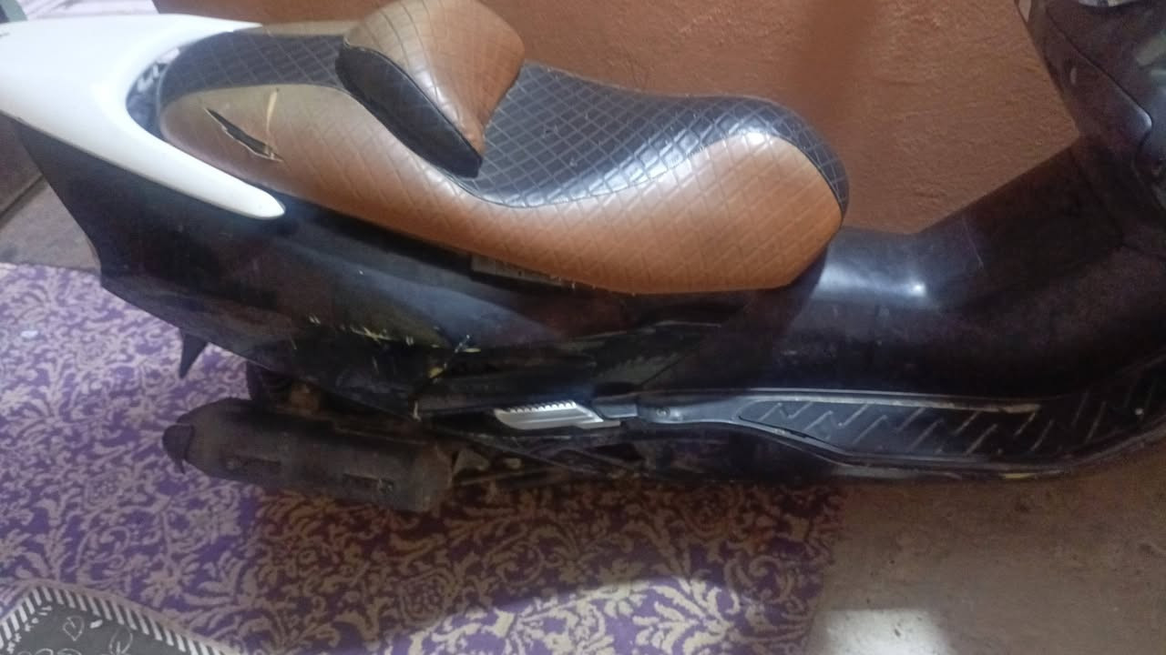 سلام وعليكم دراجه فورزه صفر سته 
لبيع دراجه عطلانه العطل مالته كتف شحن حسب حجي المصلح ابيعه عل عطله الشراي يتصل
***********
مكاني البصره ابو الخصيب العوجه
