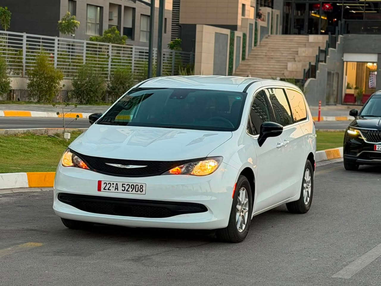 2025 CHRYSLER VOYAGER, LX
للبيع كلايسلر فويكر وارد امريكي موديل 2025

حادث بسيط جاملغ امامي ايسر 

رقم اربيل اجرة دخول جديد وترقيم جديد 

***********

بجم كبس على وضع الشركة 

سعر 245 ورقة 

حجم محرك 3600

بصمة تشغيل وابواب بصمة وتشغيل عن بعد 

كشنات جلد كشن كهرباء

ثلاث قطع تبريد تحكم مركزي

شاشة تاب كبيرة كامرة دوارة

اشاير بالمري 

رادار نقطة عمياء تحديد مسار توقف ذاتي

ابواب كهرباء مع صندوق كهرباء 

رقم اربيل اجرة دخول جديد ترقيم جديد 

مكان السيارة بغداد الكرخ قرب شارع مطار بغداد الدولي ***********
